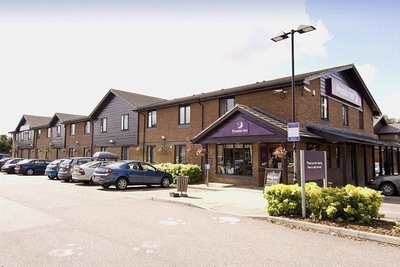 Premier Inn Sittingbourne Kent ภายนอก รูปภาพ