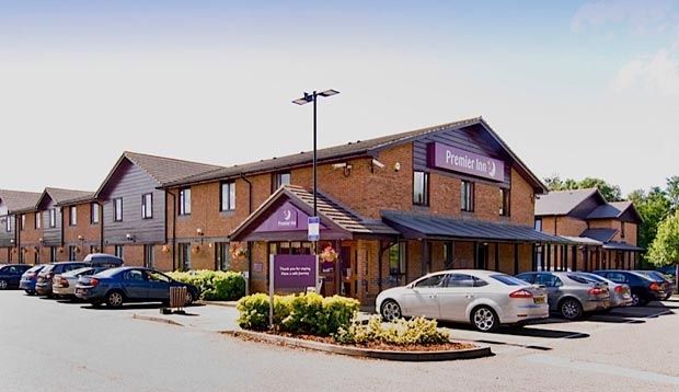 Premier Inn Sittingbourne Kent ภายนอก รูปภาพ